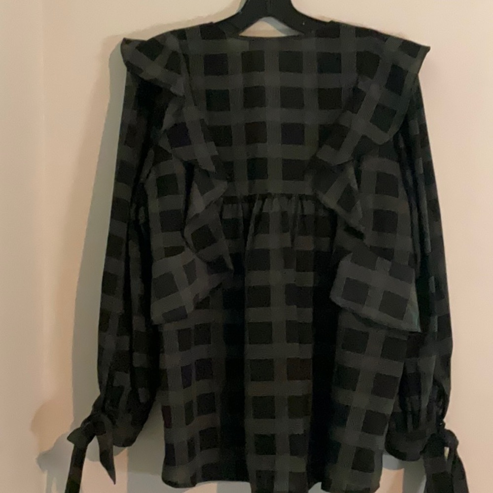 Loft Blouse Plaid Print Grey White Puff Sleeve Ruffle Bowes Size Medium - Picture 4 of 6